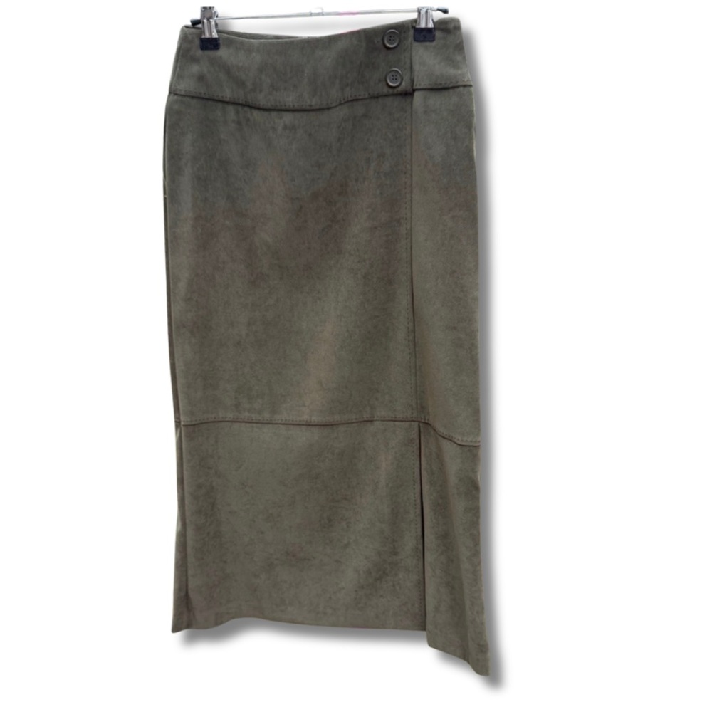 Norton Studio Petites Faux Suede Olive‎ Green Skirt – 8P Vintage Sizing
